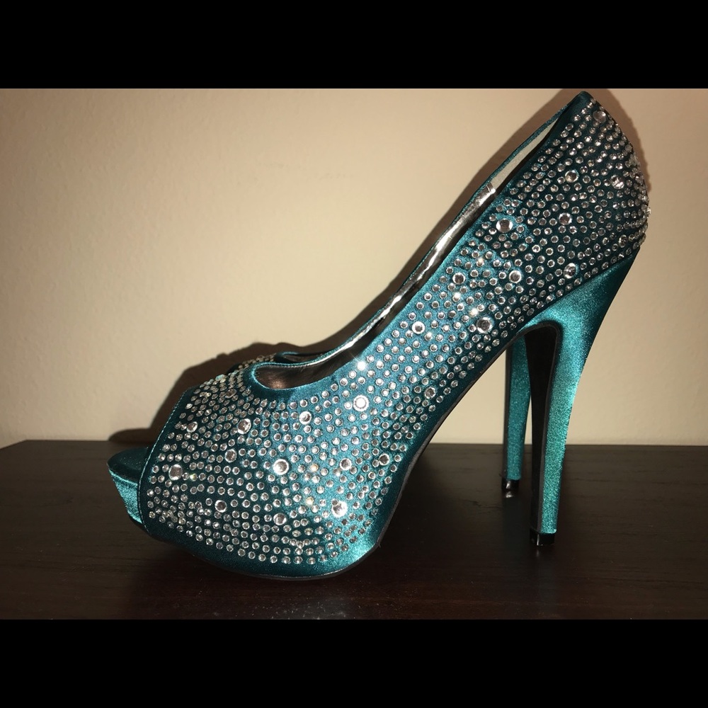 New Charlotte Russe team rhinestone peep toe pumps